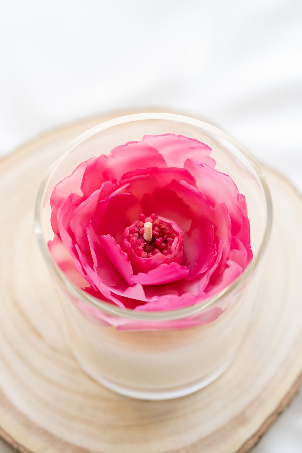 JOSEPHINE Bougie florale – Pivoine sculptée à la main - Parfum délicat