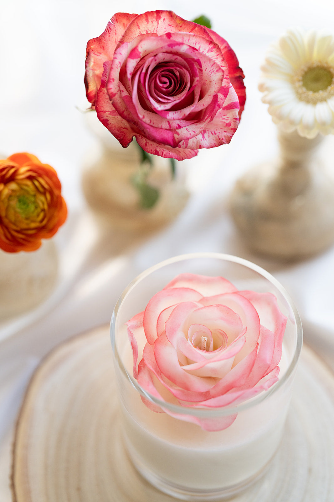 SCARLETT Bougie florale – Rose d'antan décorative -Parfum subtil