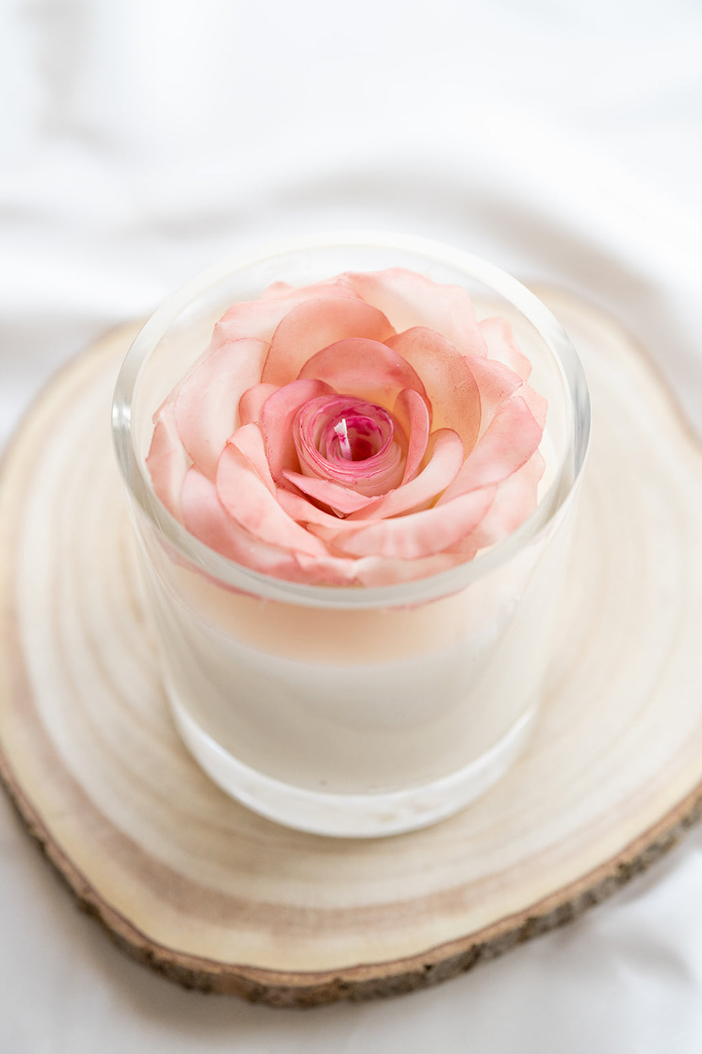 VICTORIA Bougie florale - Rose artisanale - Pièce unique