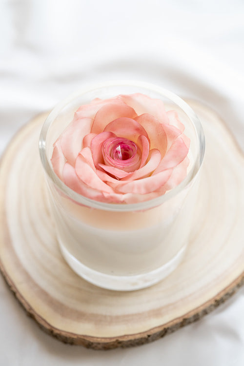 VICTORIA Bougie florale - Rose artisanale - Pièce unique